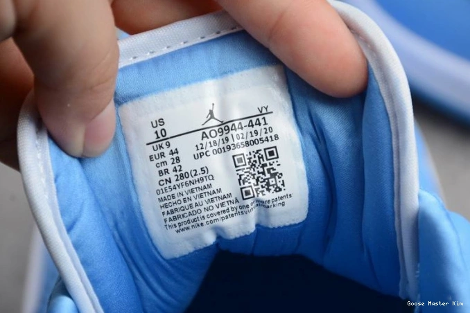 Jordan Air Low UNC (W) 1 AO9944-441 0805